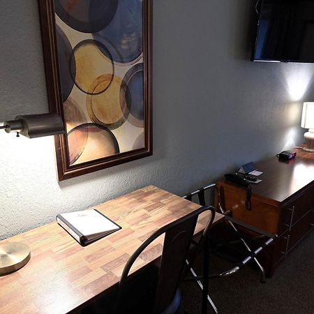 Mountain View Lodge Chelan Bagian luar foto