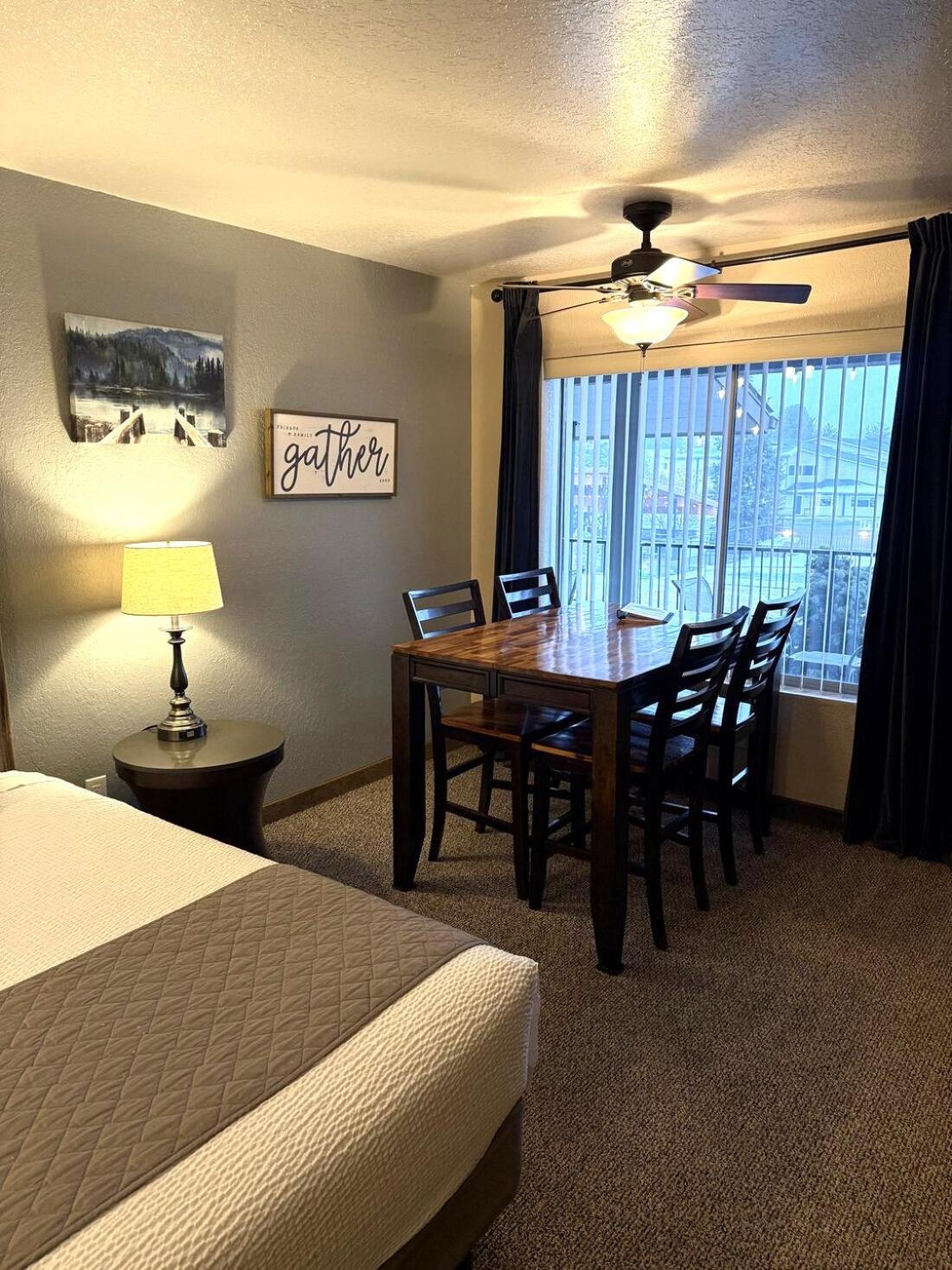 Mountain View Lodge Chelan Ruang foto