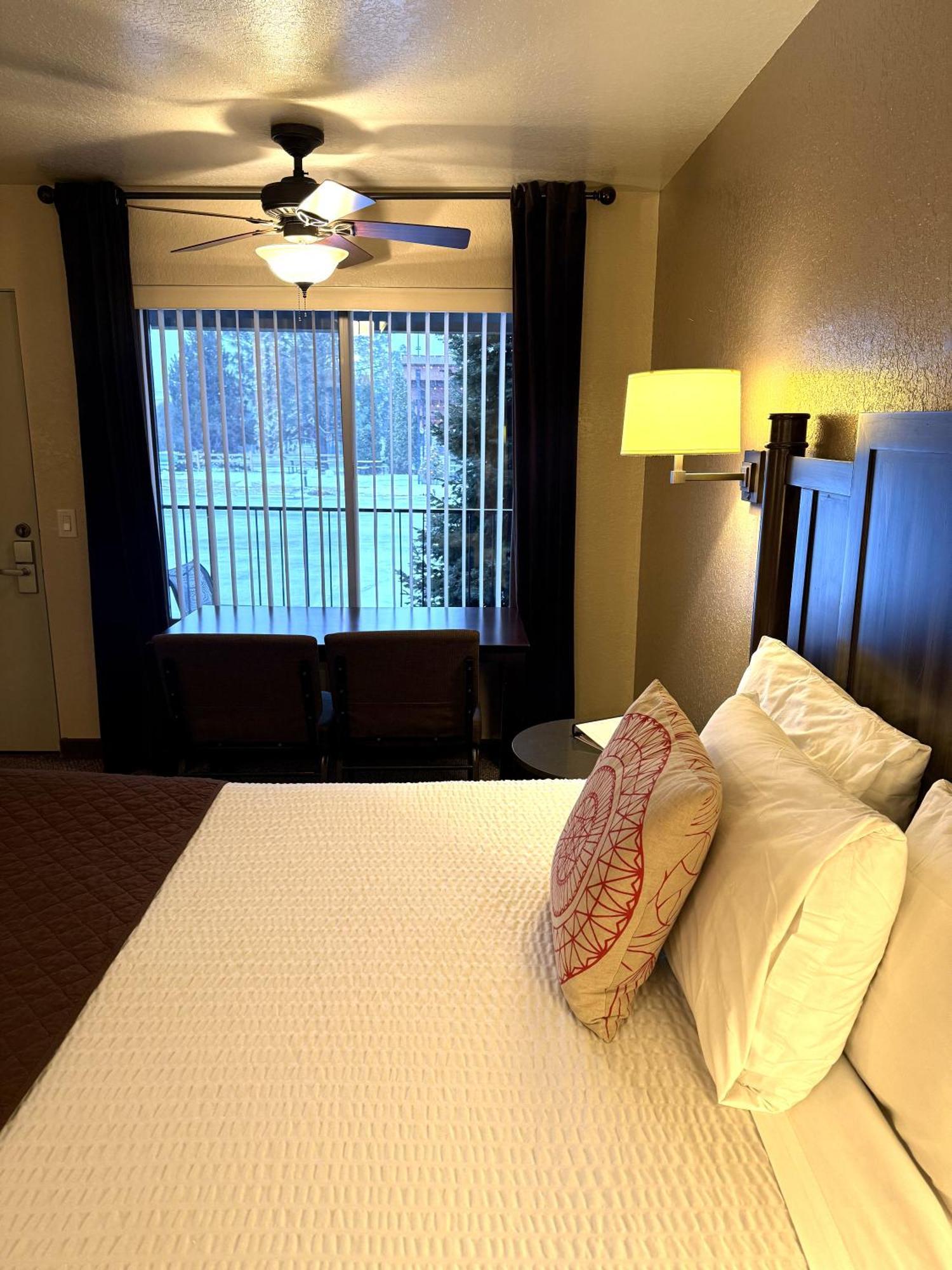 Mountain View Lodge Chelan Ruang foto